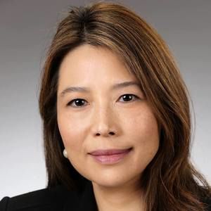 Meet your Posher, Elizabeth